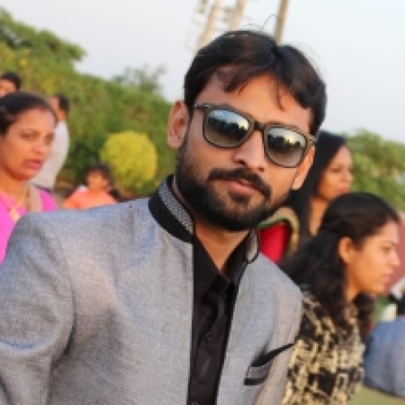 Profile picture of Chirag Nayee