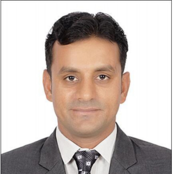 Profile picture of Ronak_86 Deputy Manager_Bank