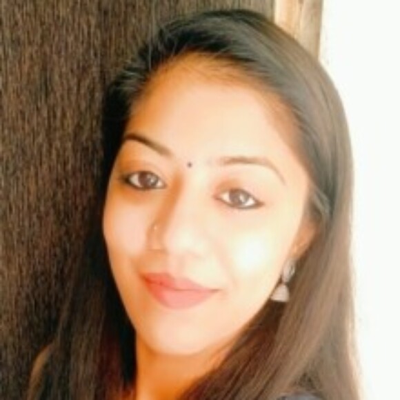 Profile picture of Vaibhavi_97(Innocent Divorcee) B.Com